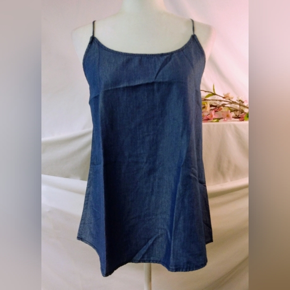 You're Story, Stitch fix exclusive, blue chambray tank top. Size L. Nwt - Picture 1 of 5